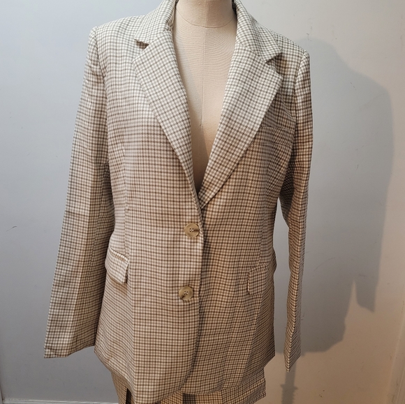 Boohoo Blazer Set - Picture 3 of 5